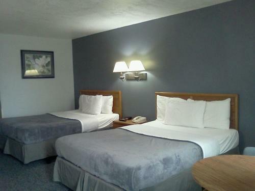 Hotel Quail's Nest Inn & Suites