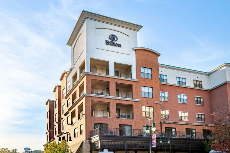 Hotel Hilton Promenade Branson Landing