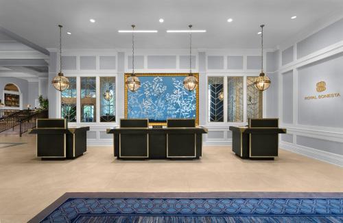 Chase Park Plaza Hotel