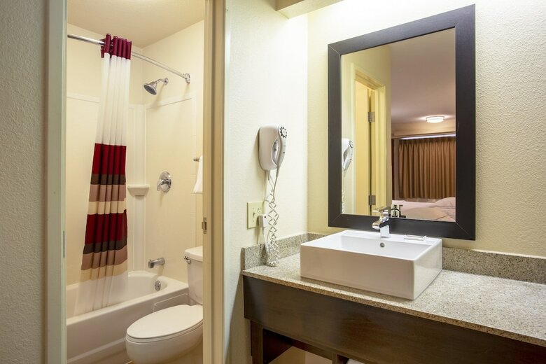 Hotel Holiday Inn St. Louis-forest Park/hampton Avenue