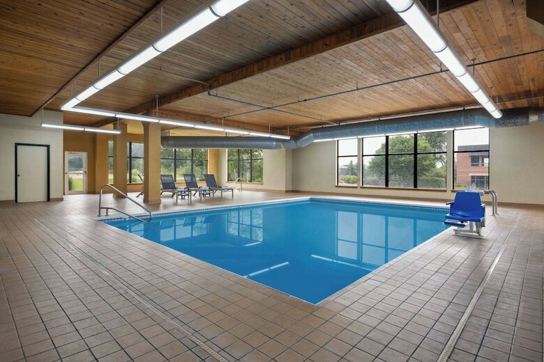 Hotel Days Inn And Suites Bozeman