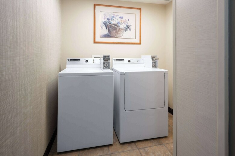 Hotel Days Inn And Suites Bozeman