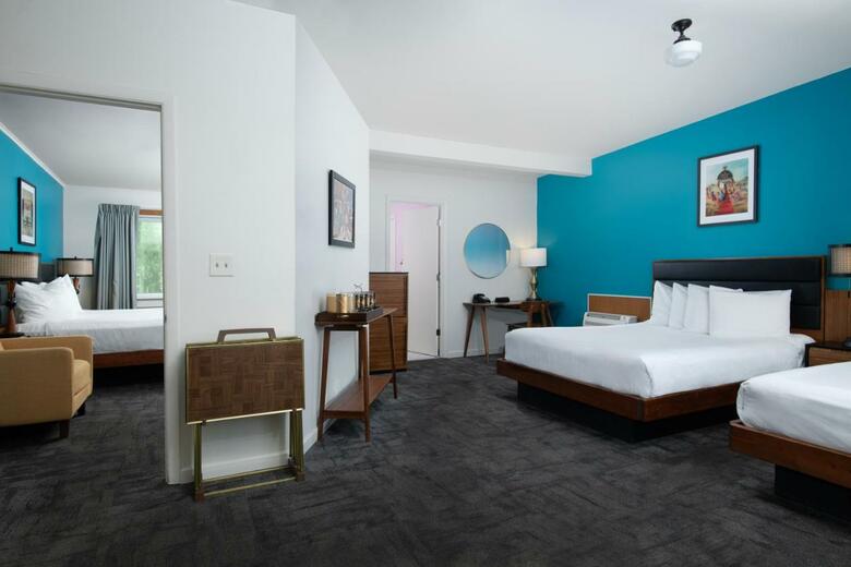 Royal 7 Budget Inn Motel