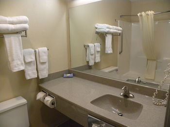 Hotel New Victorian Inn & Suites Kearney