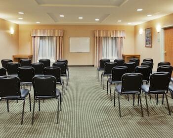 Holiday Inn Express Hotel & Suites Carson City