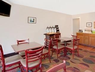 Hotel Baymont Inn And Suites