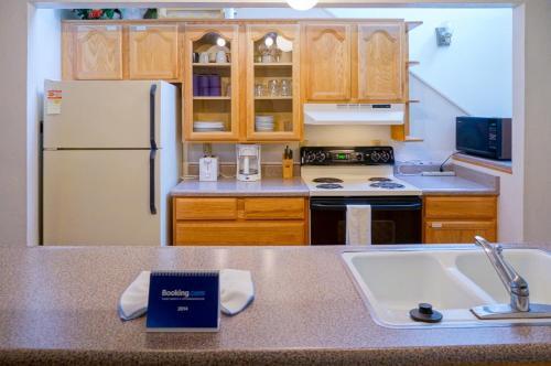 Lake Village 138