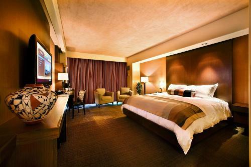Hotel Isleta Resort & Casino
