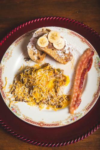 Downtown Historic Bed & Breakfast