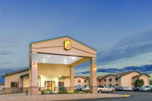 Hotel Super 8 By Wyndham Santa Rosa