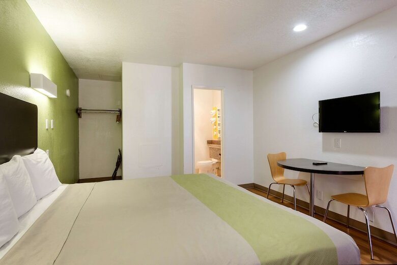 Motel 6 Santa Fe Plaza - Downtown