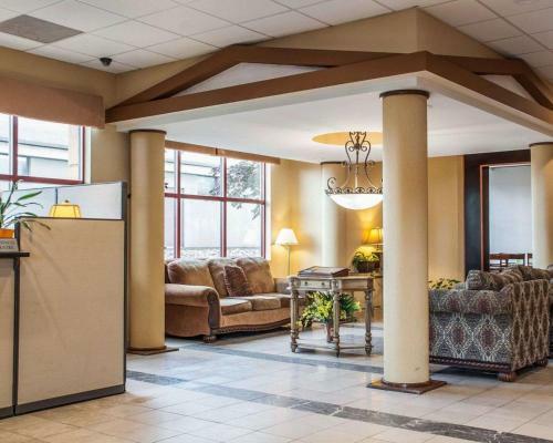 Hotel Quality Inn Buffalo Airport