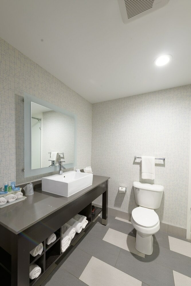 Hotel Holiday Inn Express & Suites Jamestown