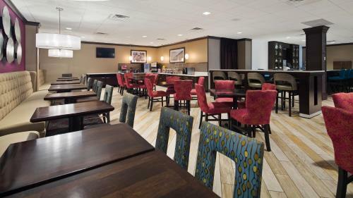 Best Western Plus Kingston Hotel And Conference Center