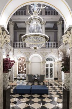 Hotel De La Paix