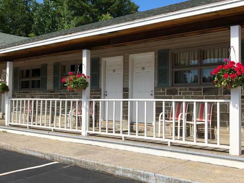 Wakita Court Motel
