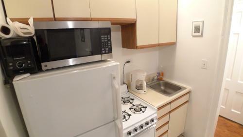 Studio Apartment - East 31st Street #30