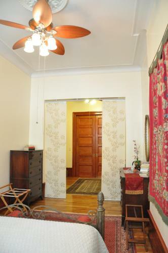 Lita's New York Apartments