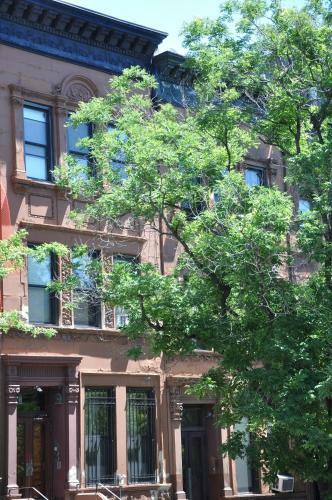 Lita's New York Apartments