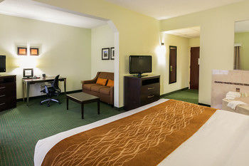 Hotel Comfort Inn & Suites Cornelius