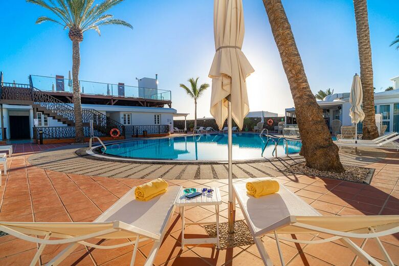 Plus Fariones Apartamentos