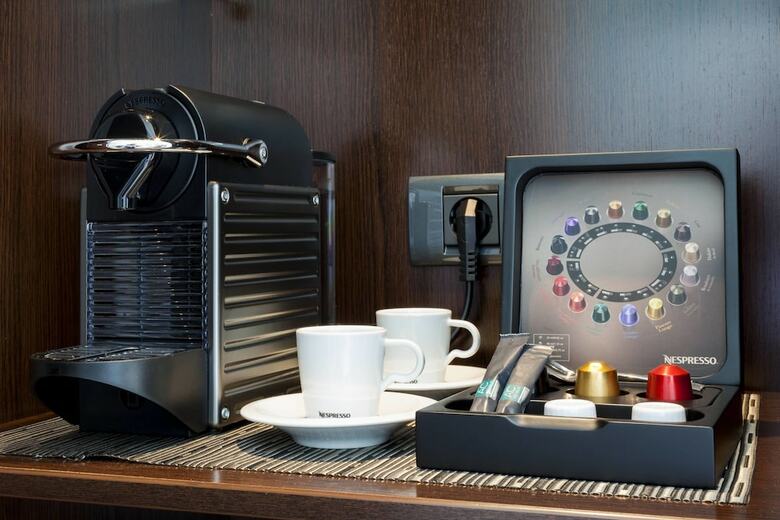 AC Hotel Le�n San Antonio By Marriott