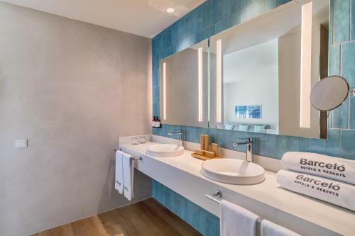Hotel Barcel� Ponent Beach
