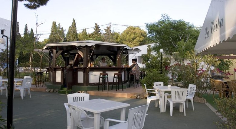 Hostal La Ceiba