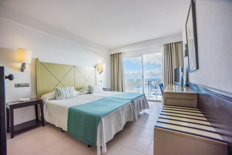 Hotel Blau Punta Reina Resort
