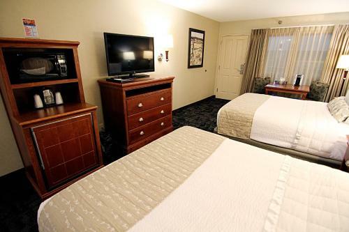 Hotel C'mon Inn Grand Forks