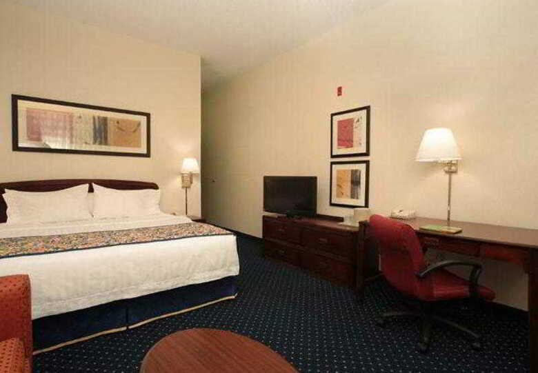 Hotel Courtyard By Marriott Dayton North