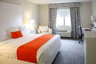 Hotel Schoenbrunn Inn & Suites