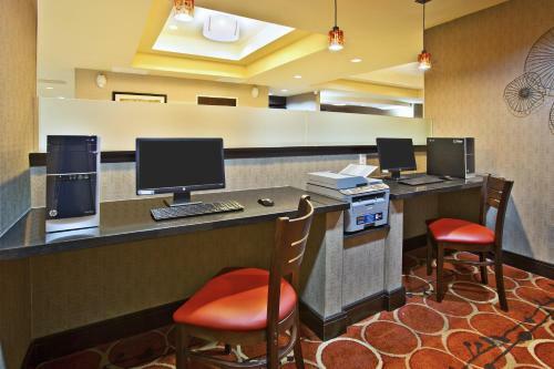 Hotel Holiday Inn Express & Suites Springfield