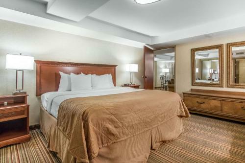Clarion Hotel Broken Arrow