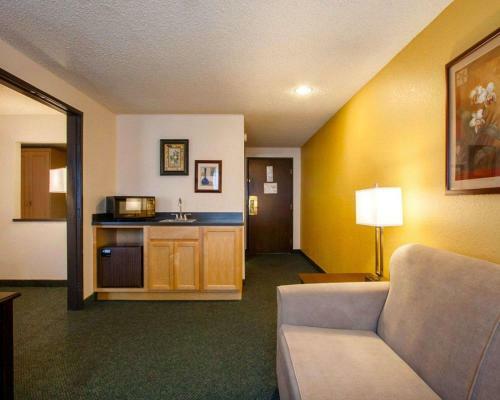 Hotel Quality Inn & Suites Springfield
