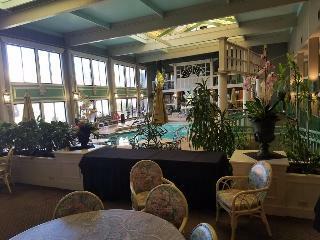Clarion Hotel Lake Erie