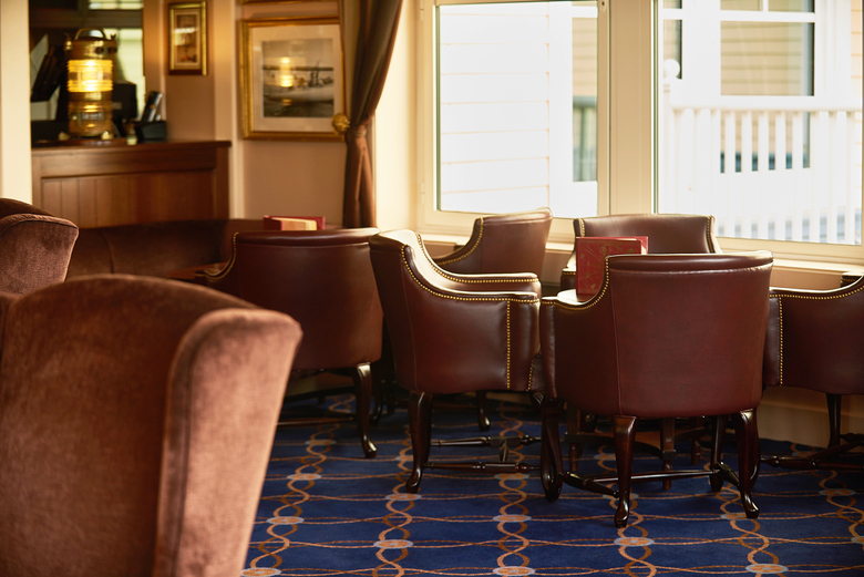 Hotel Disney's Newport Bay Club�