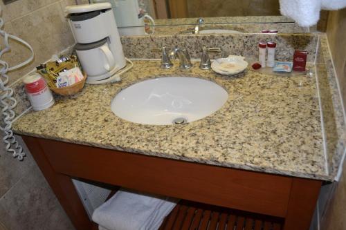 Hotel Ramada Conference Center