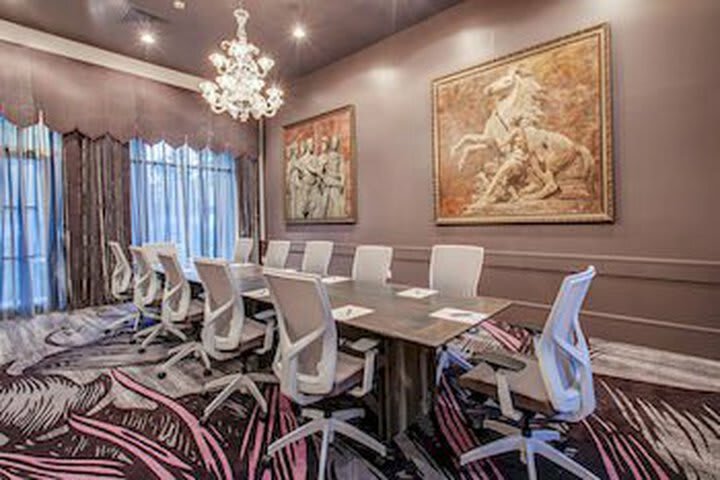 Grand Bohemian Hotel Charleston, Autograph Collection