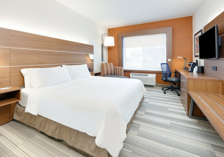 Hotel Holiday Inn Express & Suites Mitchell
