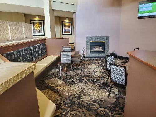 Best Western Ramkota Hotel Watertown