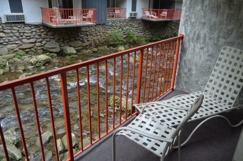 Posada Zoders Inn And Suites