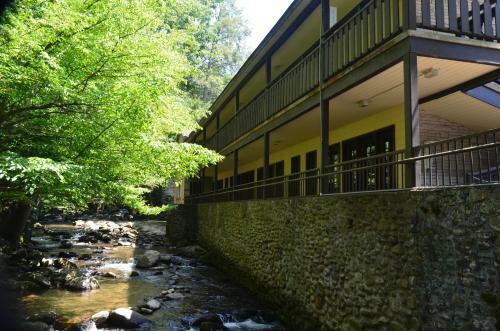 Hotel The Brookside Resort By Fairbridge