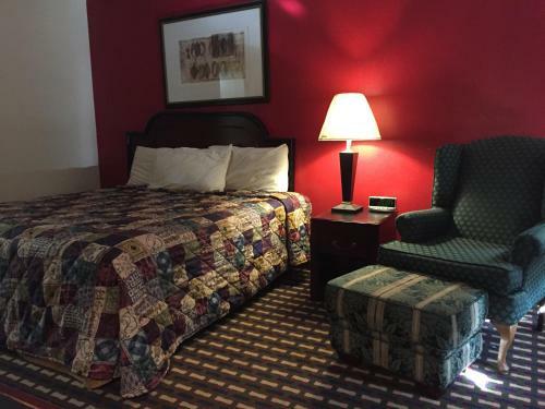 Motel Parkway Inn