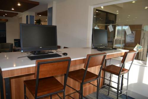 Holiday Inn Express Hotel And Suites Abilene