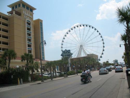 Hotel Holiday Inn At The Pavilion - Myrtle Beach