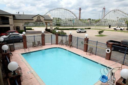 Motel Ranger Inn & Suites