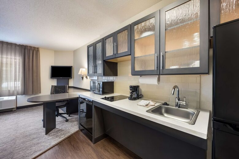 Hotel Candlewood Suites Arlington