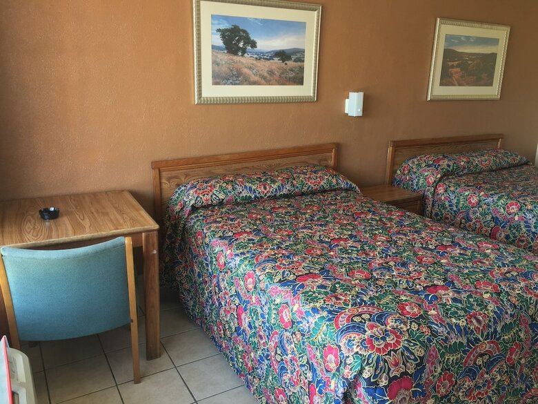 Budget Inn Motel