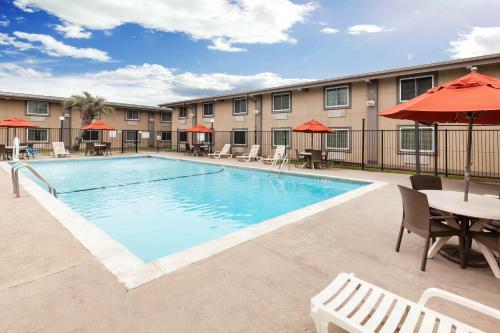 Motel Super 8 By Wyndham Beaumont